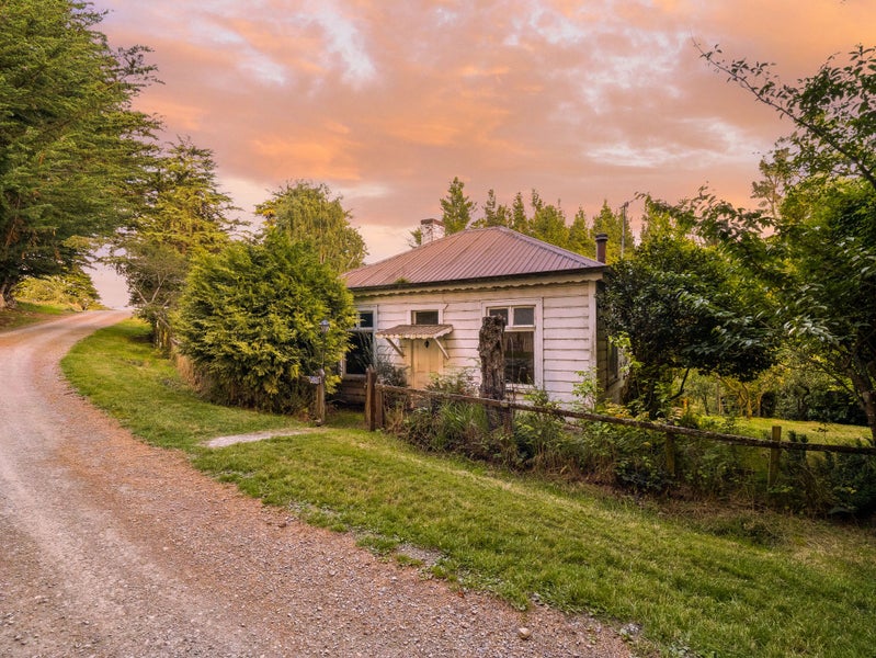 353 Blue Spur Road, Gabriels Gully - Carousel 26