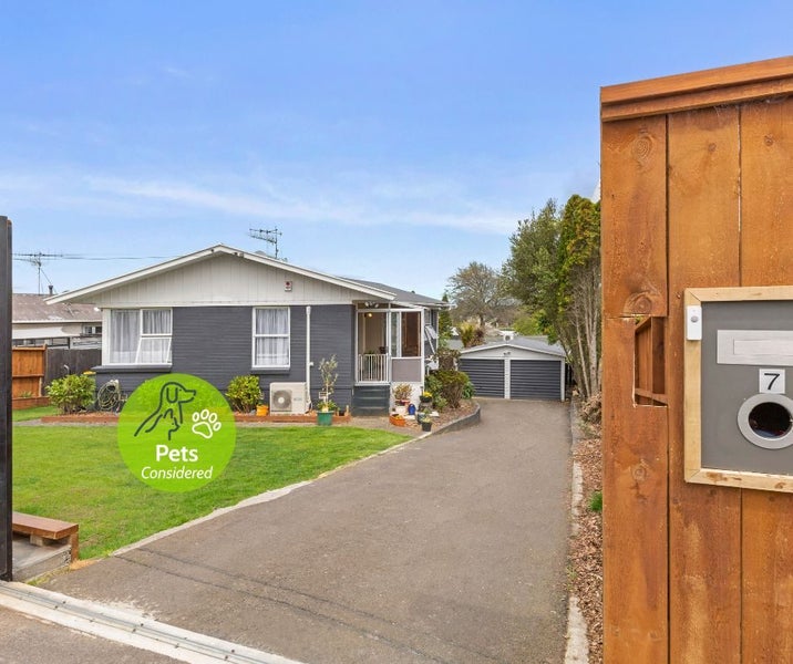 7 Waimarie Street, Nawton, Hamilton - Carousel 1