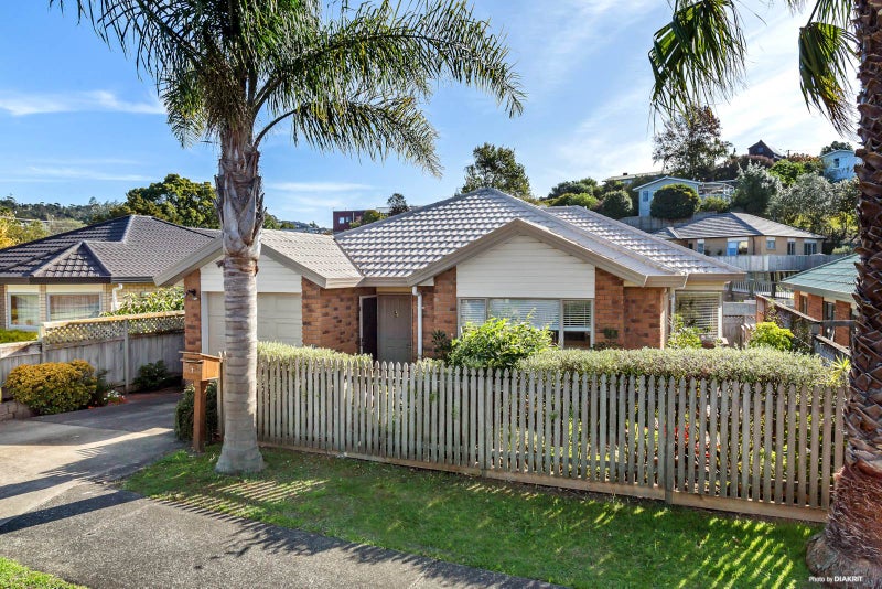 7 Red Hibiscus Road, Stanmore Bay, Whangaparaoa - Carousel 1