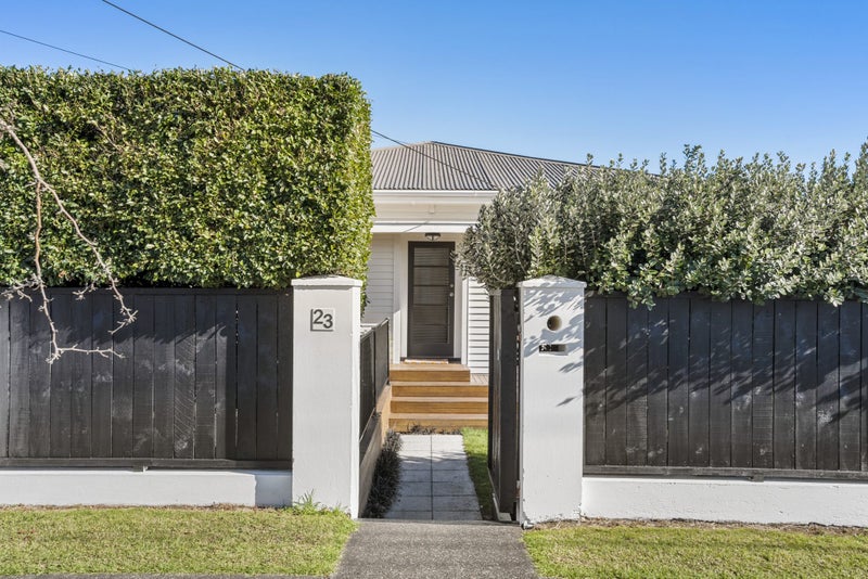 23 Ennismore Road, Mount Albert, Auckland - Carousel 2