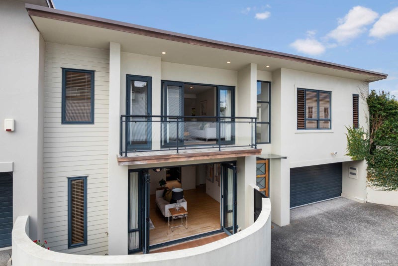 8A Birdwood Crescent, Parnell, Auckland - Carousel 1
