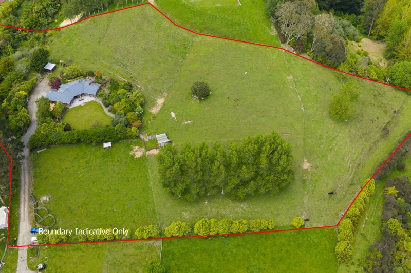 39 County Heights Drive, Aokautere, Palmerston North, Manawatu / Whanganui - Carousel 2