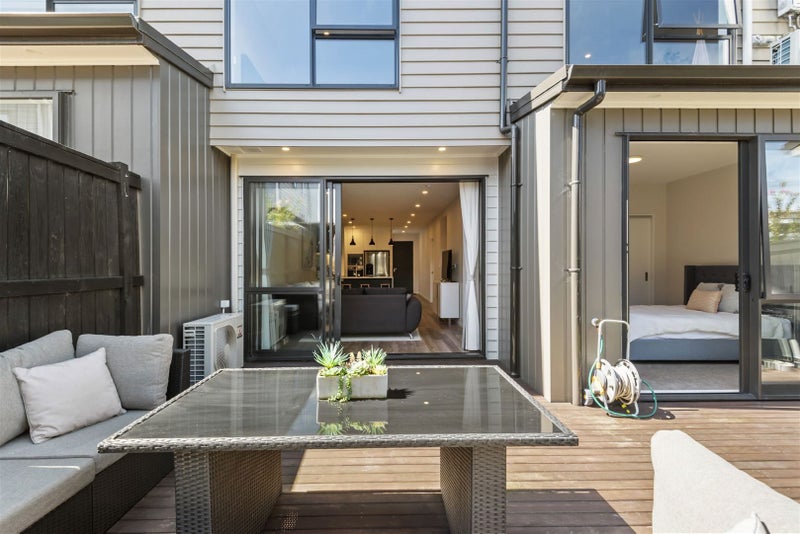 25 Waterlily Street, Hobsonville, Auckland - Carousel 1