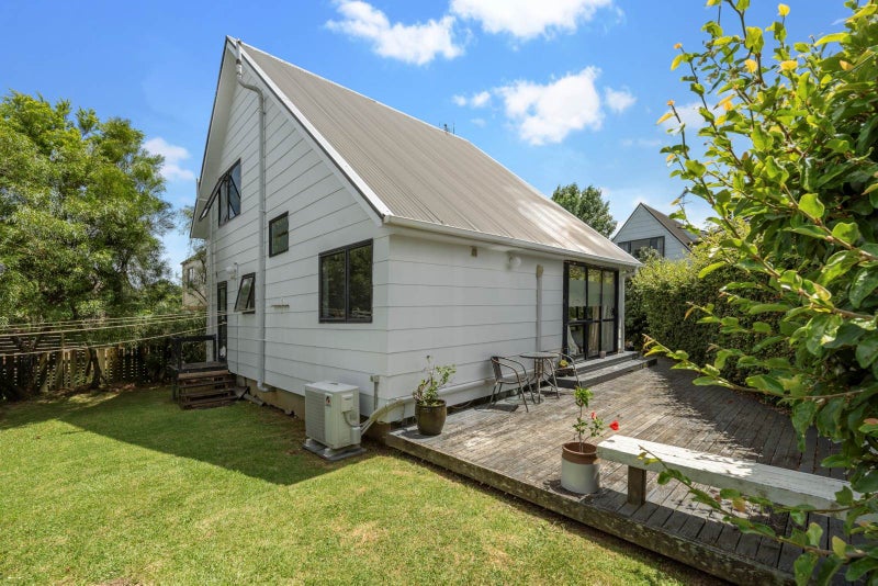 57A Ballarat Street, Ellerslie, Auckland - Carousel 1