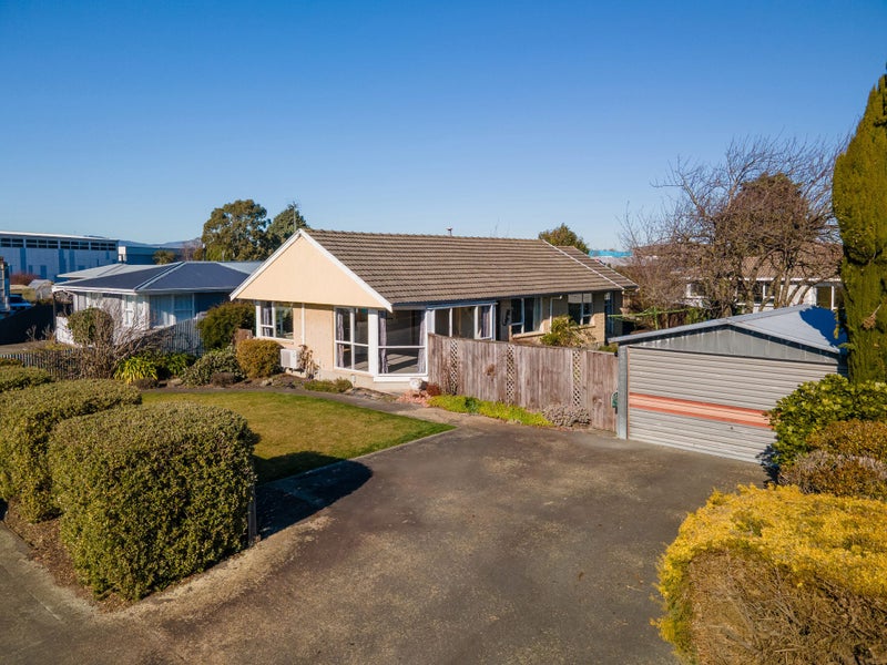 4 Whelan Place, Hei Hei, Christchurch - Carousel 1