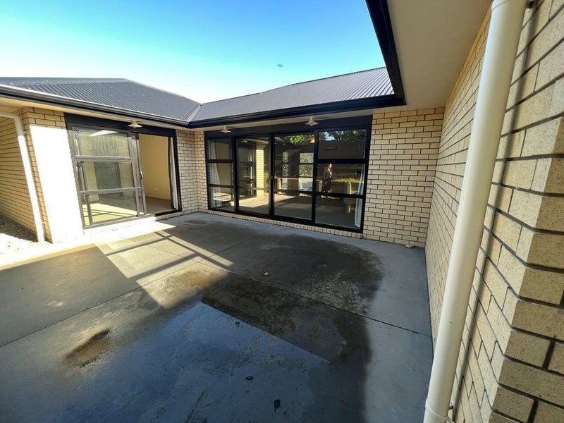 23 Eastridge Terrace, Huntington, Hamilton - Carousel 14