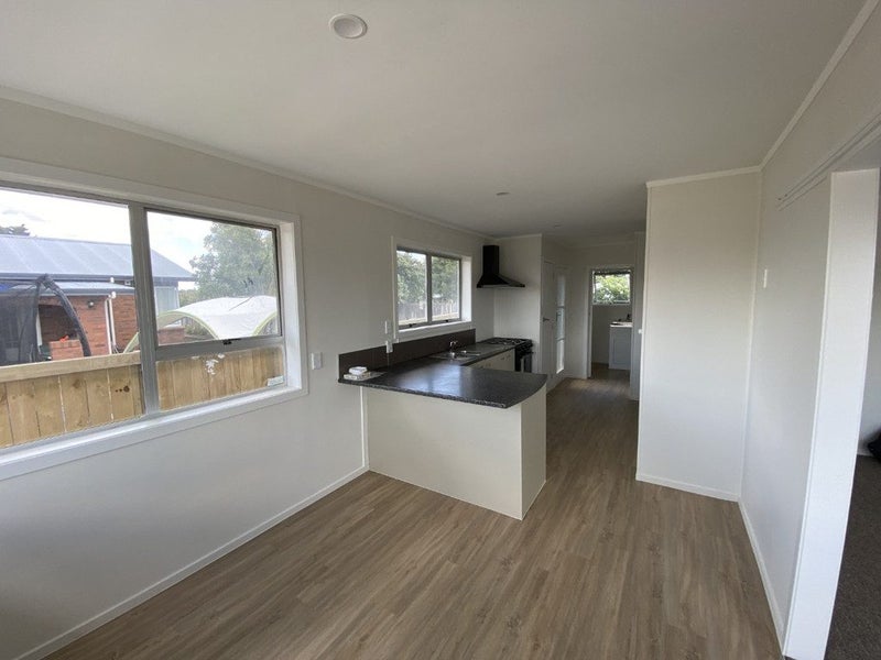 2B London Terrace, Putaruru - Carousel 2