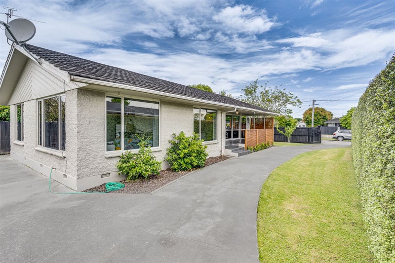 47 Mooray Avenue, Bishopdale, Christchurch - Carousel 2