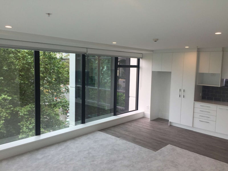 402/8 Whitaker Place, Grafton, Auckland - Carousel 6