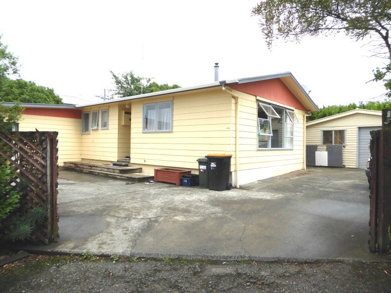 10 Escort Grove, Awapuni, Palmerston North - Carousel 15