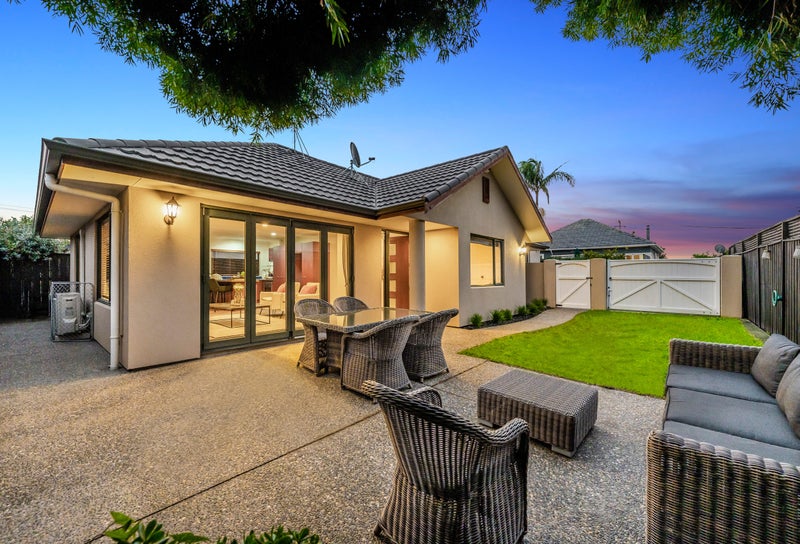 20A Wilkinson Road, Ellerslie, Auckland - Carousel 1