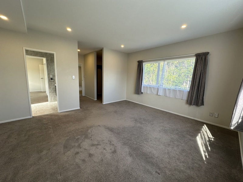 62A Hayr Road, Three Kings, Auckland - Carousel 22