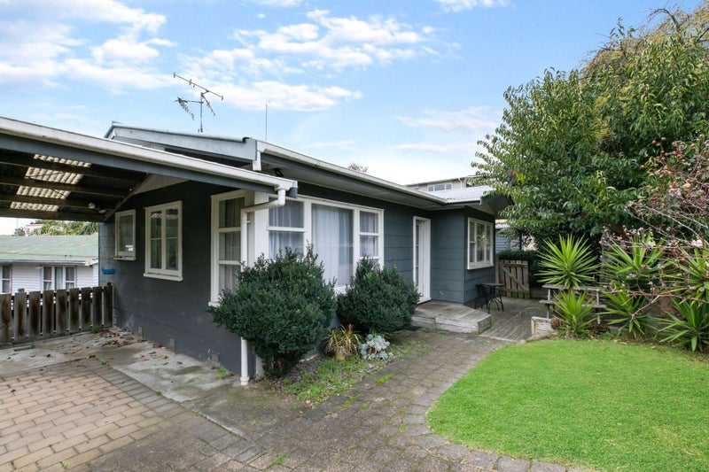 25A Church Street, Gate Pa, Tauranga - Carousel 1