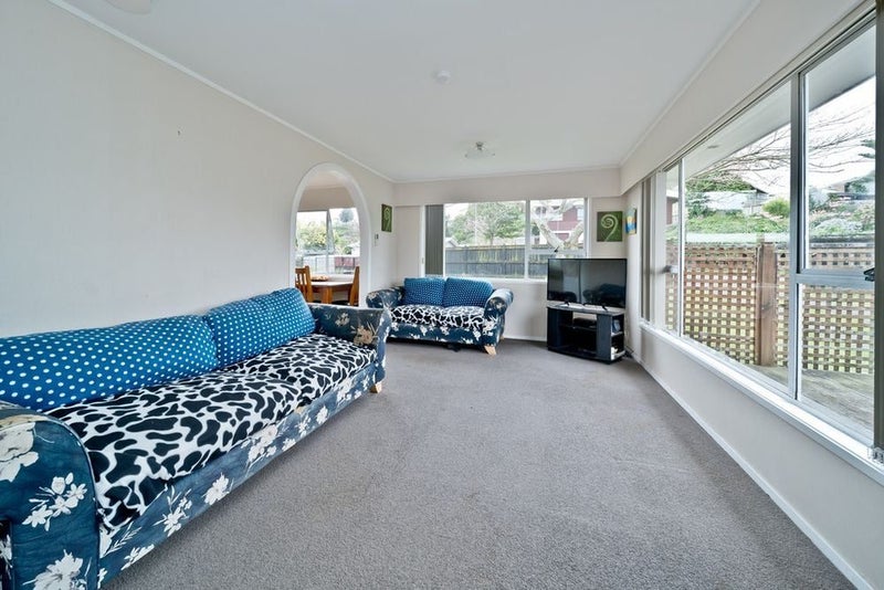 8 Winning Terrace, Dinsdale, Hamilton - Carousel 2