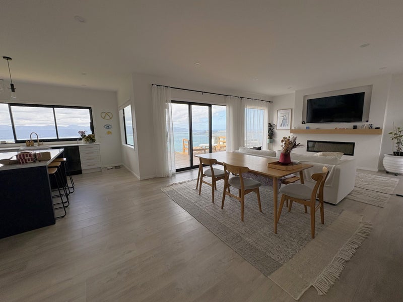 37 Boeing Way, Newlands, Wellington - Carousel 2