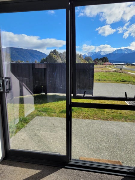 41 Tukare Loop, Te Anau, Te Anau - Carousel 6