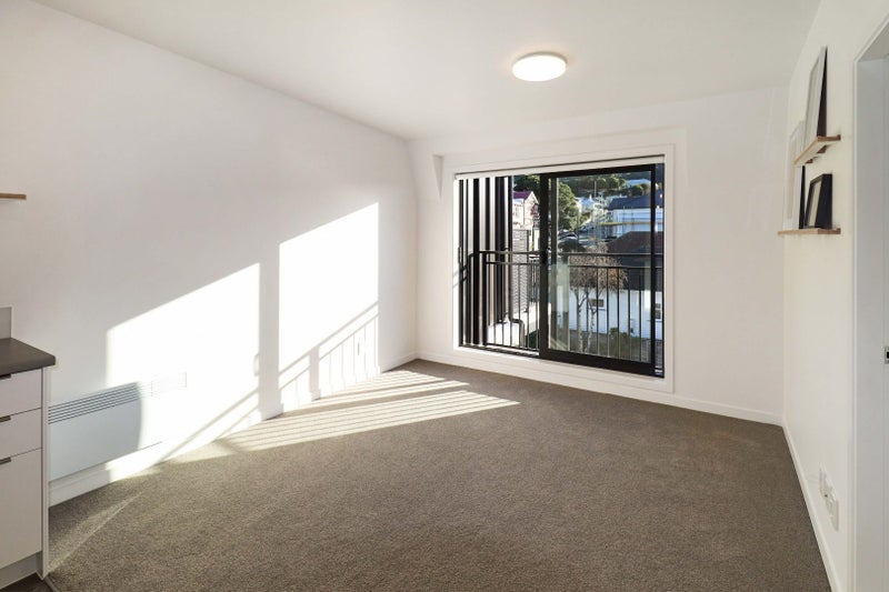 406/2 Colombo Street, Newtown, Wellington - Carousel 2