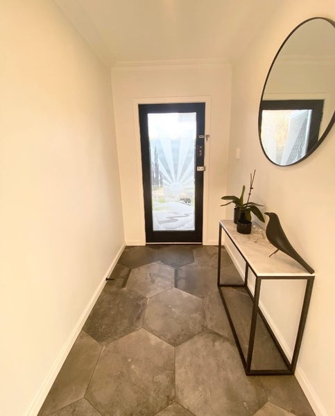 65 Govett Avenue, Frankleigh Park, New Plymouth - Carousel 2