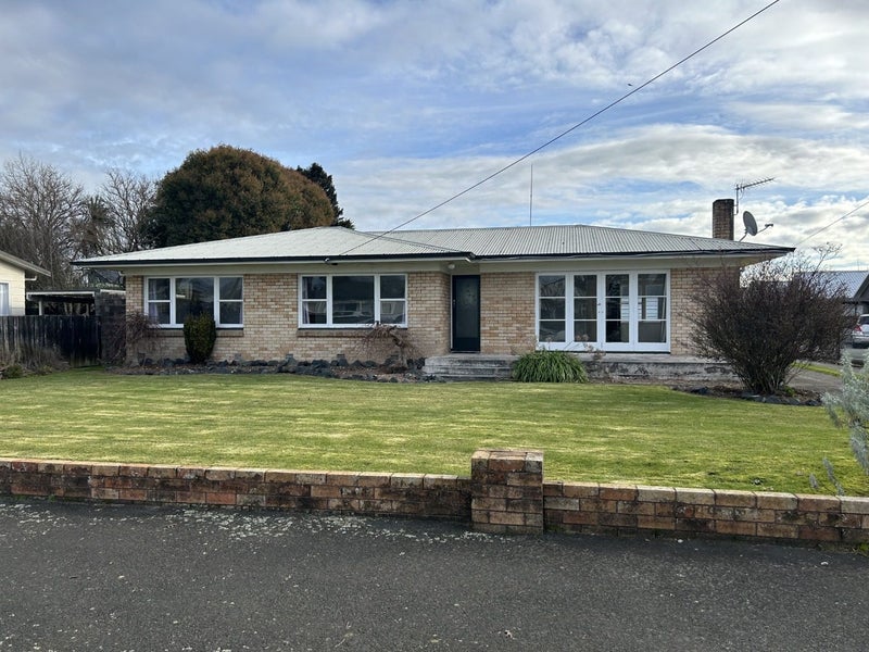 97 Nixon Street, Hamilton East, Hamilton - Carousel 1