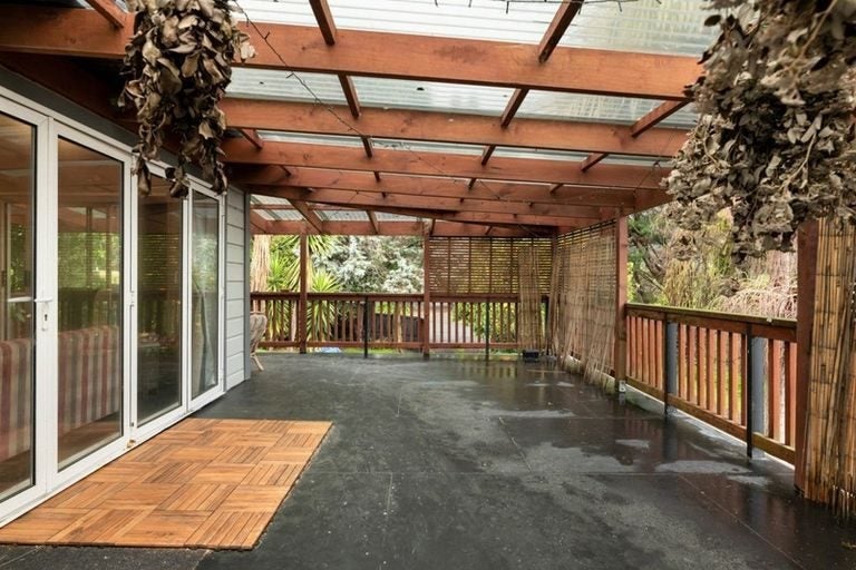 12 Heale Street, Matata, Whakatane - Carousel 2