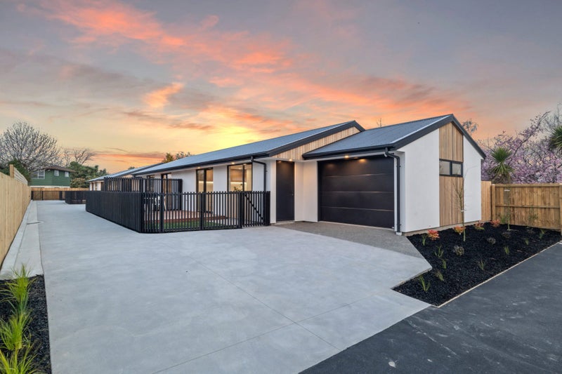 2/8 Larch Place, Casebrook, Christchurch - Carousel 2