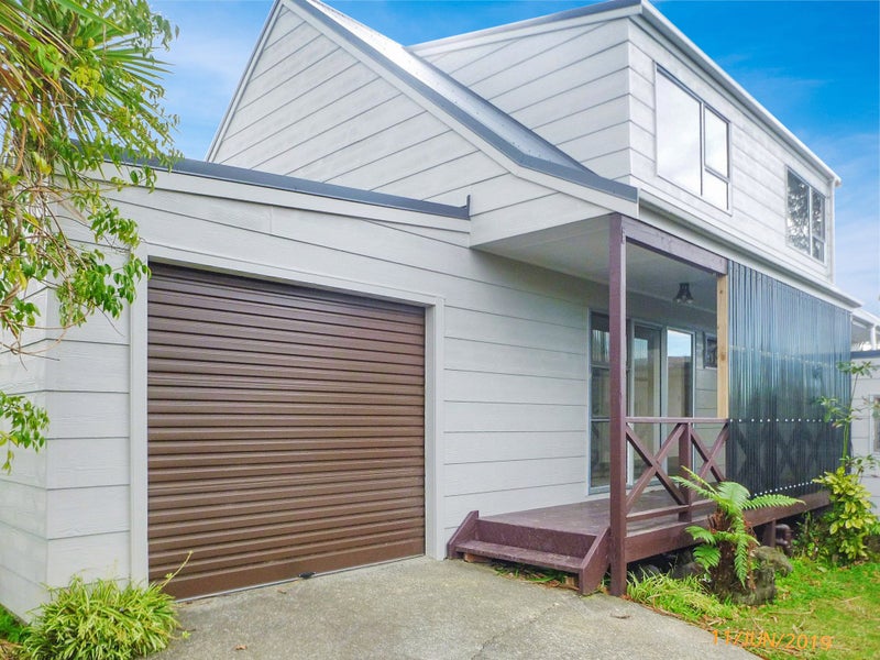 1/1 Eastwood Rise, Browns Bay, Auckland - Carousel 1
