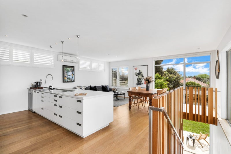 77 Walmer Road, Point Chevalier, Auckland - Carousel 2