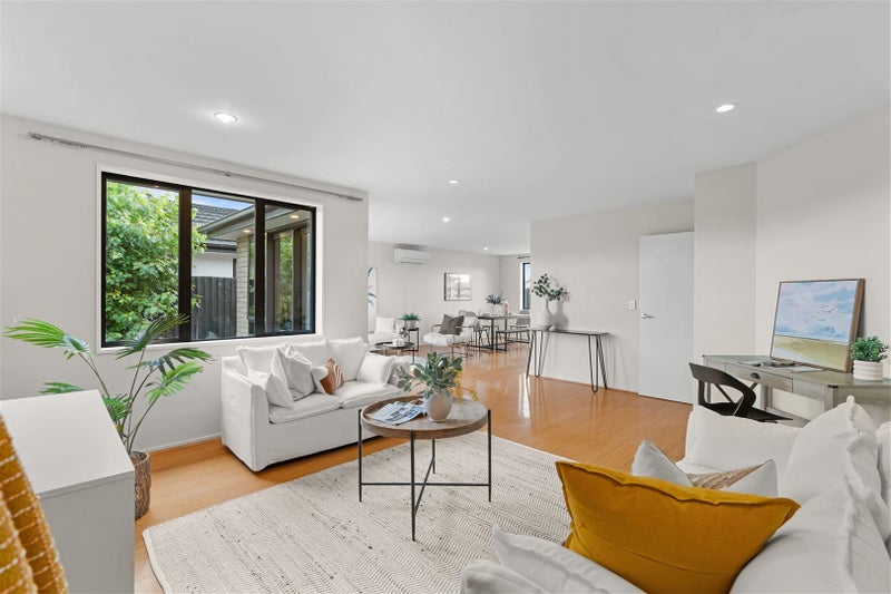 5 Winfield Drive, Wigram, Christchurch - Carousel 2