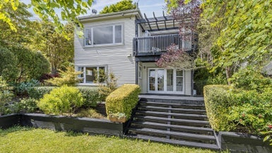 35 Rangoon Street, Khandallah, Wellington - Carousel 1