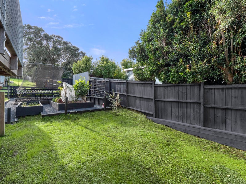 1/30 Thatcher Street, Mission Bay, Auckland - Carousel 22
