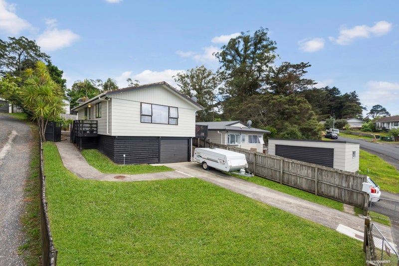 18 Midgley Road, West Harbour, Auckland - Carousel 1