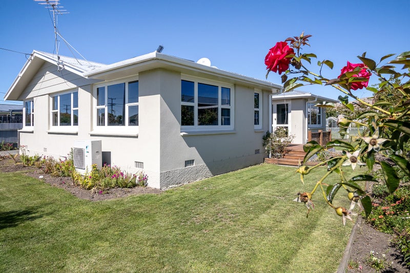 11 Cleghorn Street, Redwoodtown, Blenheim - Carousel 1