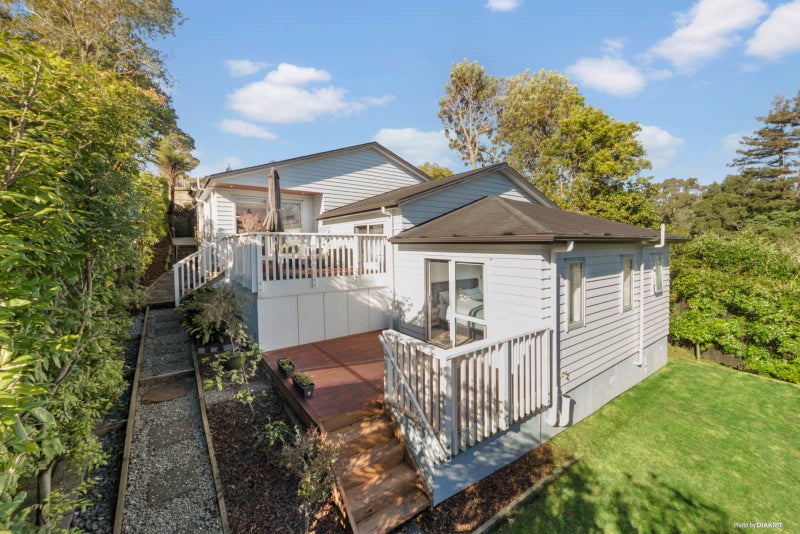 74A Lantana Road, Green Bay, Auckland - Carousel 1