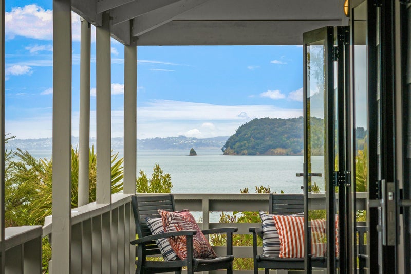 17 Young Street, Mahurangi East, Warkworth - Carousel 1