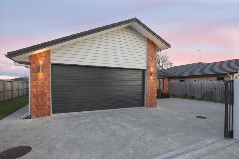 2 Southbrook Close, Glenview, Hamilton - Carousel 18