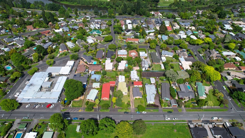 19 Herbert Road, Queenwood, Hamilton - Carousel 20
