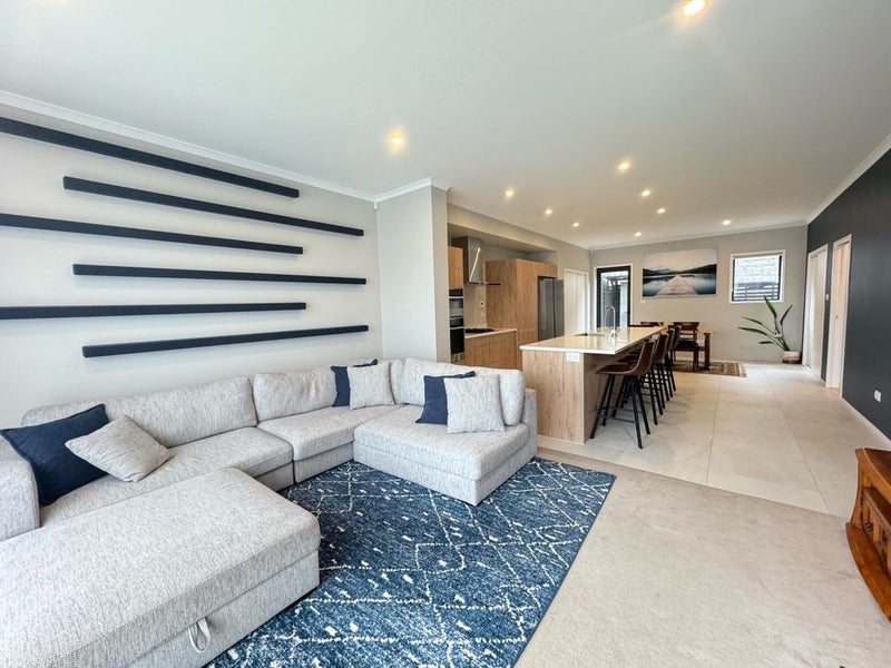 14 Karengo Street, Long Bay, Auckland - Carousel 2