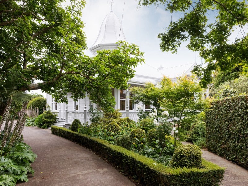 77 Te Awe Awe Street, Hokowhitu, Palmerston North - Carousel 1