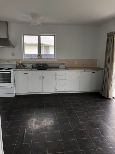 90 Saxbys Road, Deanwell, Hamilton - Carousel 2