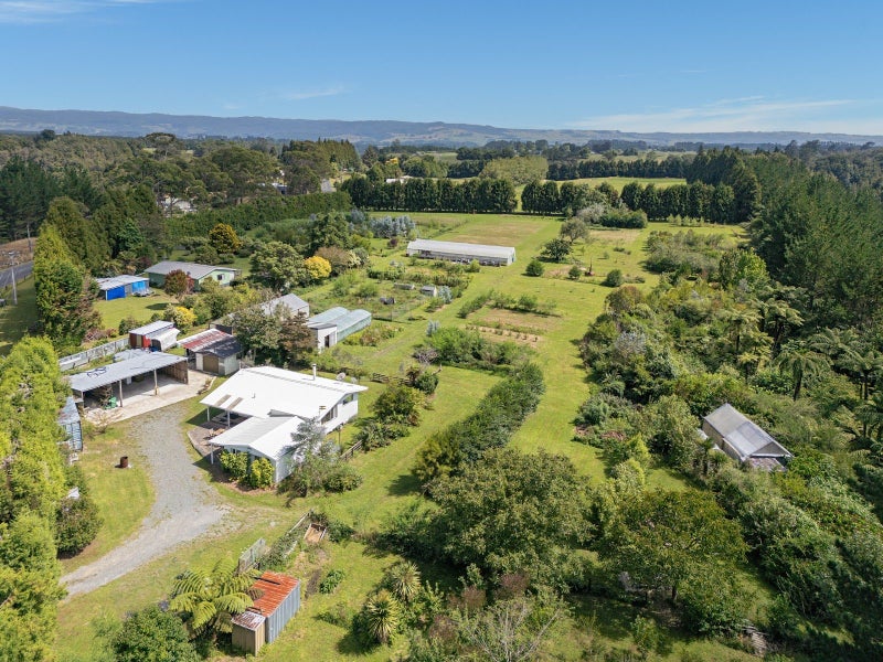 911 Mclaren Falls Road, Tauranga - Carousel 2