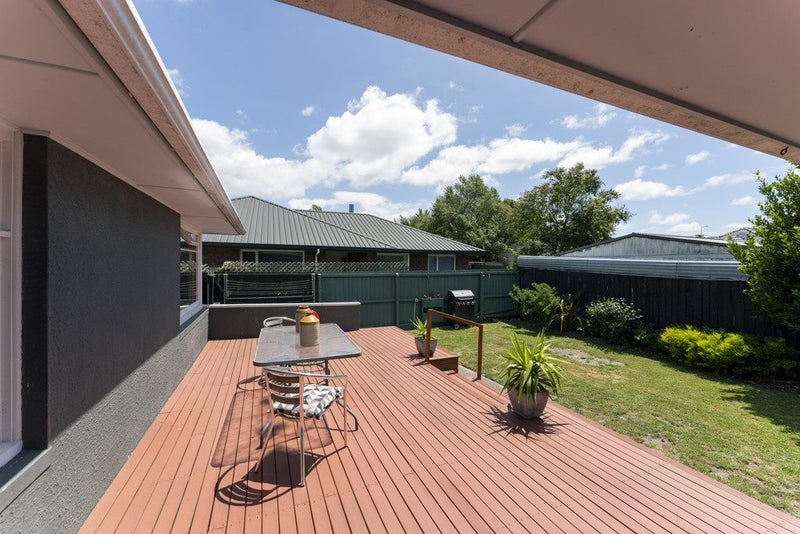 111 Sawyers Arms Road, Northcote, Christchurch - Carousel 2
