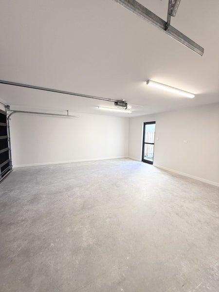 8 Samantha Lawry Road, Hornby, Christchurch - Carousel 17