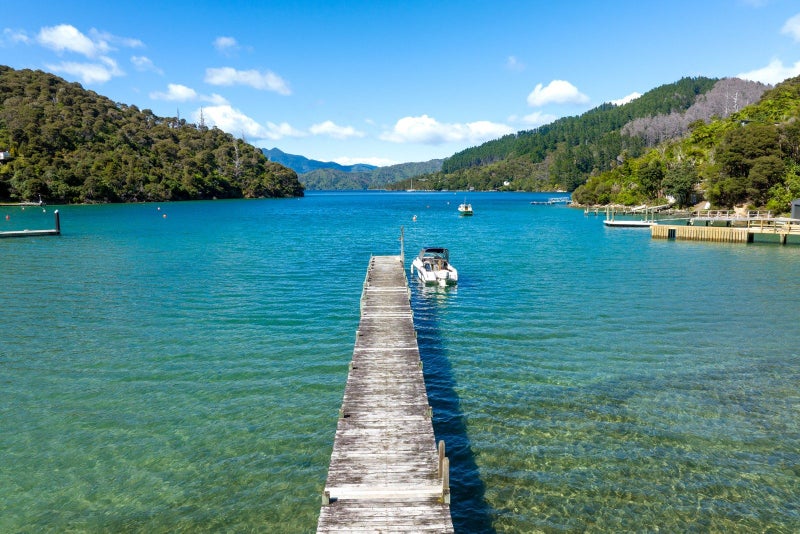 0 Lochmara Bay, Lochmara Bay, MARLBOROUGH SOUNDS - Carousel 31
