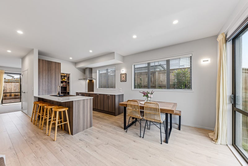 15 Pakoro Close, Hobsonville, Auckland - Carousel 2