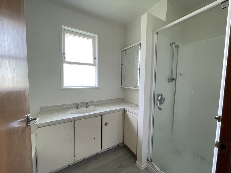 7 Alice Place, Hillcrest, Auckland - Carousel 2