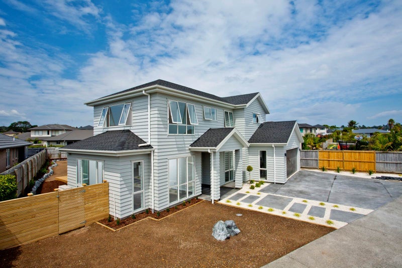 14 Huntington Park Drive, Greenhithe, Auckland - Carousel 2