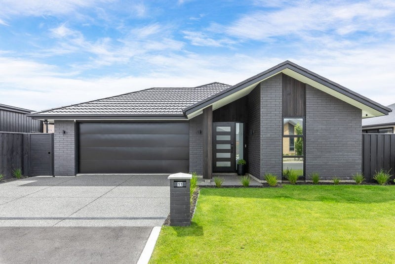 11 Chesney Drive, Rolleston, Rolleston - Carousel 1