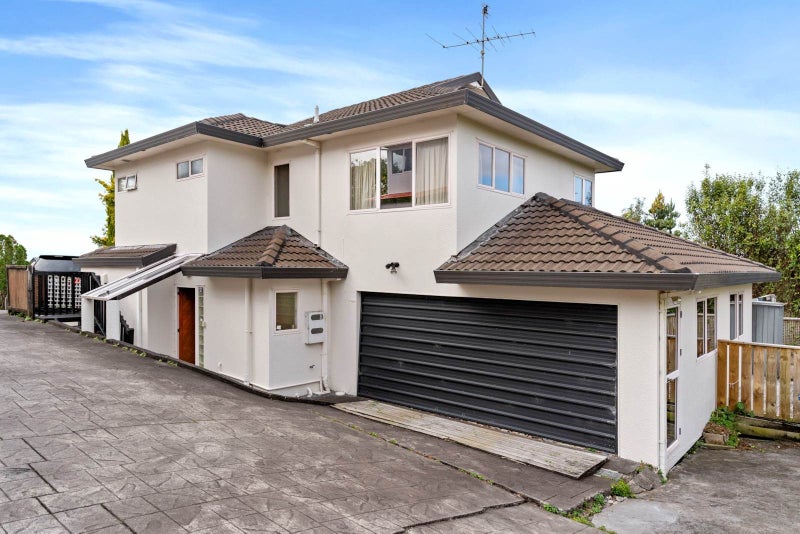 2/21 Calypso Place, Rothesay Bay, Auckland - Carousel 2