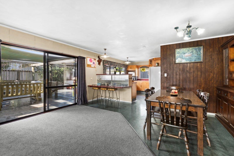 7 Dundee Drive, Flaxmere, Hastings - Carousel 2