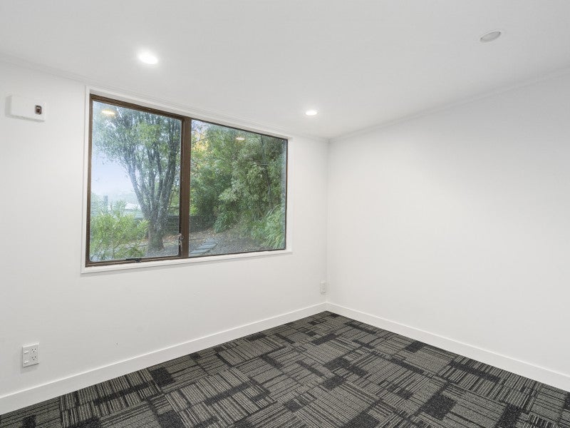 227 Dowse Drive, Maungaraki, Lower Hutt - Carousel 16